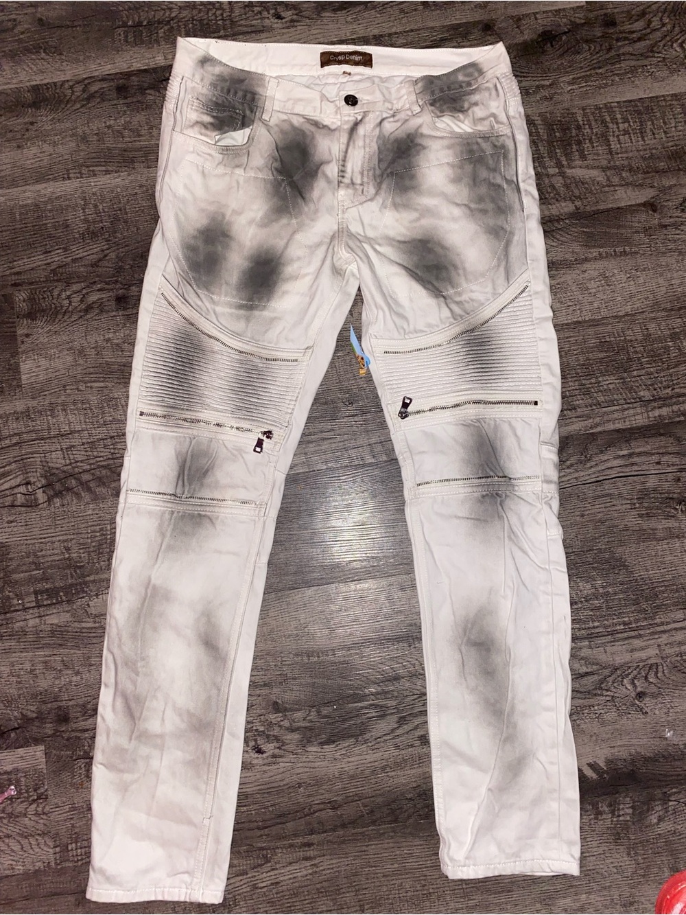 Men's White Washed Moto-Style Straight Jeans